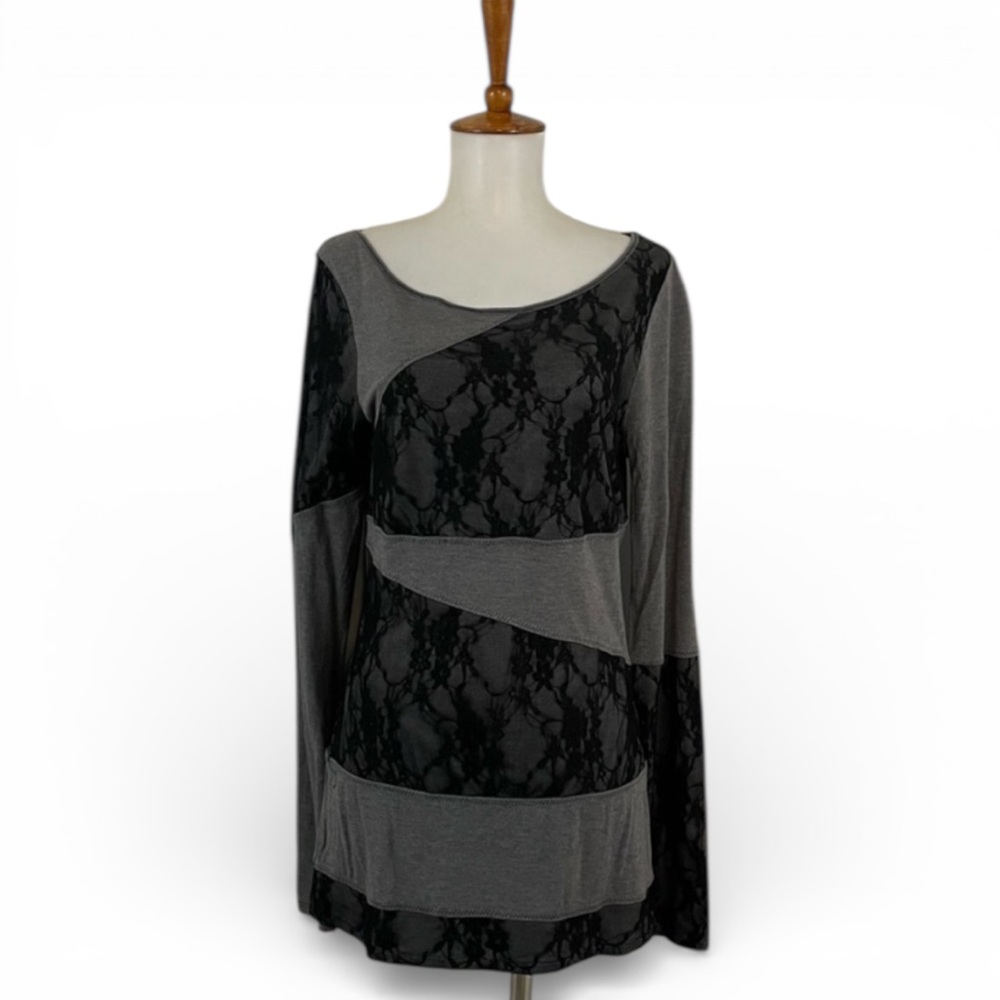 Tracy Reese Lace Patchwork Top M Gray Black Long Sleeve Crew Neck Indie Sleeze